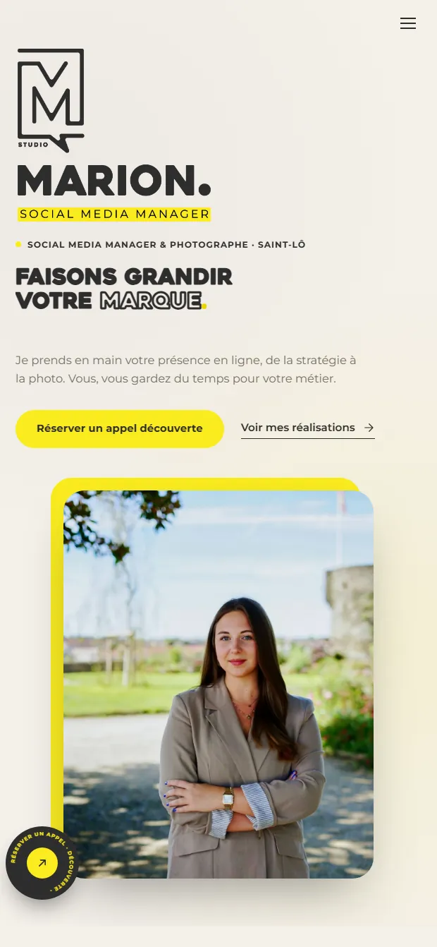 Marion Social Media sur téléphone : le portrait d'abord